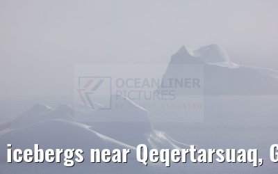 icebergs near Qeqertarsuaq, Greenland 06.08.2024