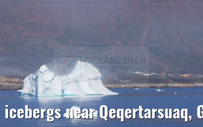 icebergs near Qeqertarsuaq, Greenland 06.08.2024