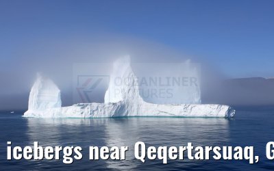 icebergs near Qeqertarsuaq, Greenland 06.08.2024