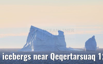 icebergs near Qeqertarsuaq 12.08.2024