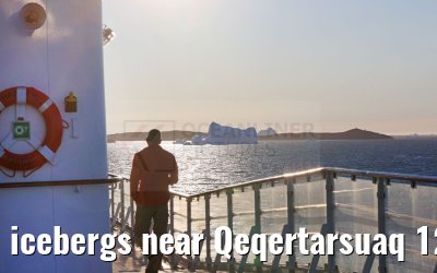 icebergs near Qeqertarsuaq 12.08.2024