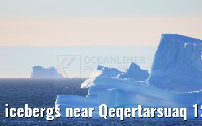 icebergs near Qeqertarsuaq 12.08.2024
