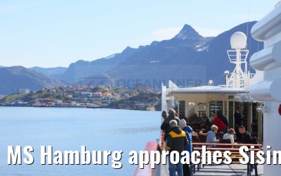 MS Hamburg approaches Sisimiut, Greenland 05.08.2024