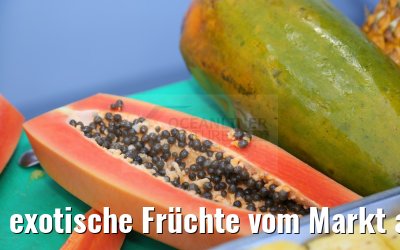 exotische Früchte vom Markt aus Thailand MS Hamburg 28.01.2016
