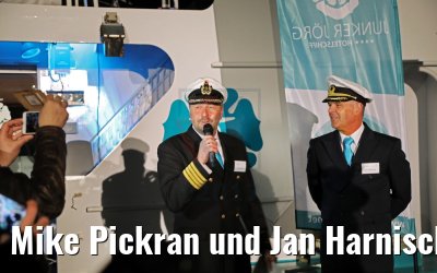 Mike Pickran und Jan Harnisch am Taufabend von Junker Joerg in Wittenberg