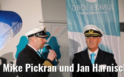 Mike Pickran und Jan Harnisch am Taufabend von Junker Joerg in Wittenberg
