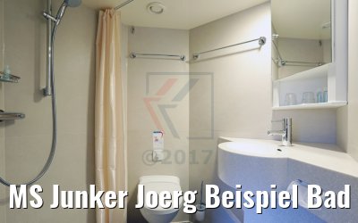 MS Junker Joerg Beispiel Bad in Standardkabinen
