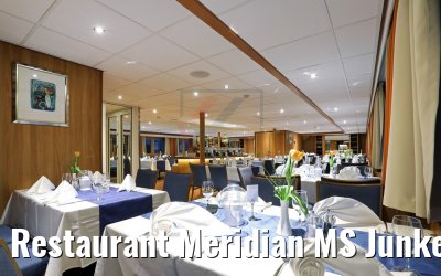 Restaurant Meridian MS Junker Joerg abends eingedeckt