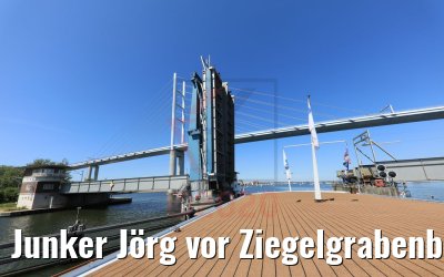 Junker Jörg vor Ziegelgrabenbrücke und Rügenbrücke 07.08.2020