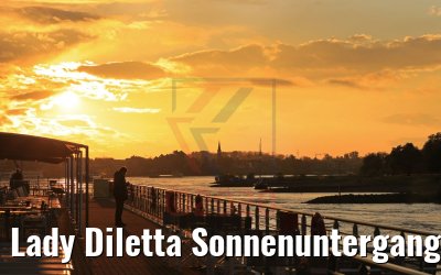 Lady Diletta Sonnenuntergang bei Düsseldorf 23.10.2020