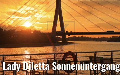 Lady Diletta Sonnenuntergang bei Düsseldorf 23.10.2020