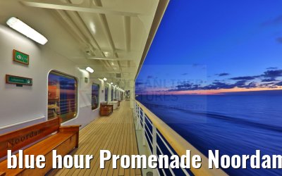 blue hour Promenade Noordam