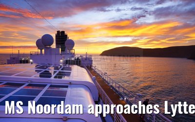 MS Noordam approaches Lyttelton Christchurch