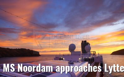 MS Noordam approaches Lyttelton Christchurch