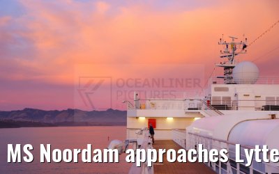 MS Noordam approaches Lyttelton Christchurch