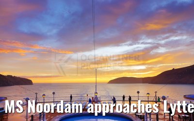 MS Noordam approaches Lyttelton Christchurch