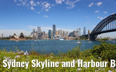 Sydney Skyline and Harbour Bridge Kirribilli lookout