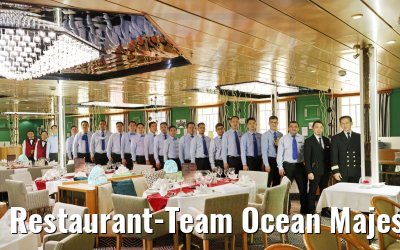 Restaurant-Team Ocean Majesty