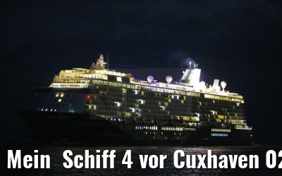 Mein  Schiff 4 vor Cuxhaven 02.06.2015