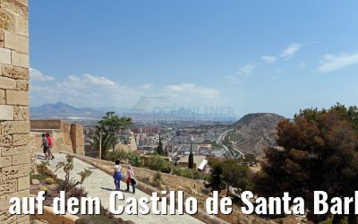 auf dem Castillo de Santa Barbara Alicante