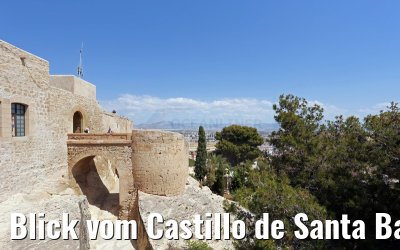 Blick vom Castillo de Santa Barbara in Alicante