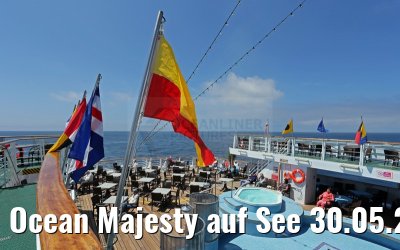 Ocean Majesty auf See 30.05.2015