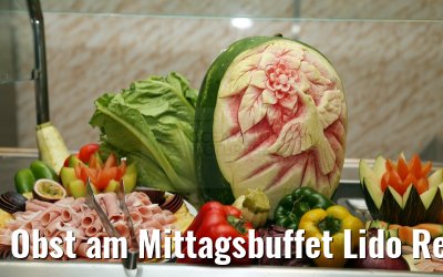 Obst am Mittagsbuffet Lido Restaurant Ocean Majesty