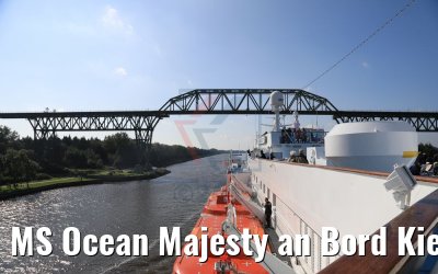 MS Ocean Majesty an Bord Kiel Kanal Passage 10.09.2017