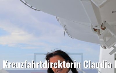 Kreuzfahrtdirektorin Claudia Nündel MS Ocean Majesty 09.05.2017