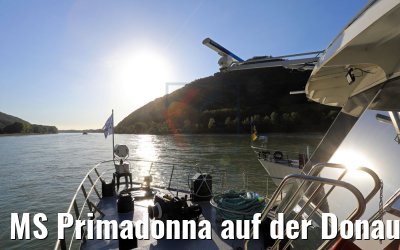 MS Primadonna auf der Donau