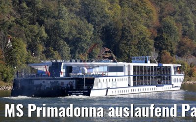MS Primadonna auslaufend Passau 05.10.2018