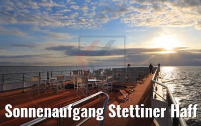 Sonnenaufgang Stettiner Haff MS Sans Souci 07.10.2020