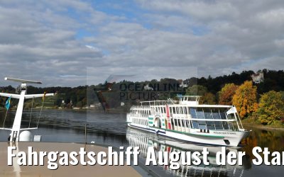 Fahrgastschiff August der Starke bei Dresden 20.10.2016