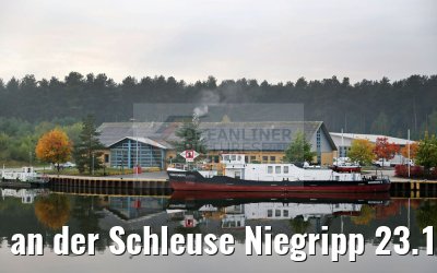 an der Schleuse Niegripp 23.10.2016
