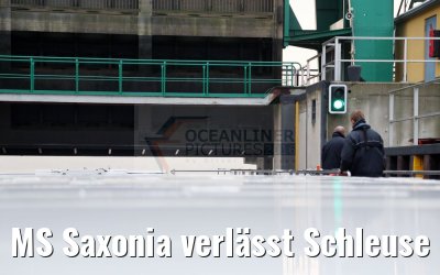 MS Saxonia verlässt Schleuse Niegripp 23.10.2016