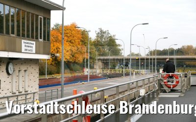 Vorstadtschleuse Brandenburg MS Saxonia 23.10.2016