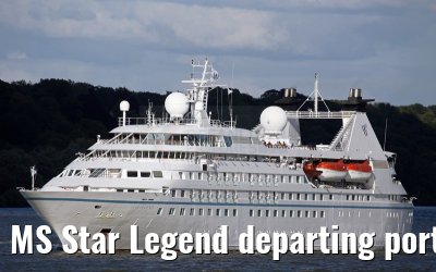 MS Star Legend departing port of Hamburg 31. July 2015