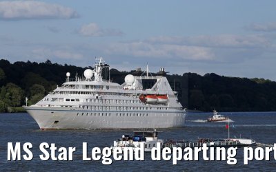 MS Star Legend departing port of Hamburg 31. July 2015