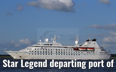 Star Legend departing port of Hamburg 31. July 2015