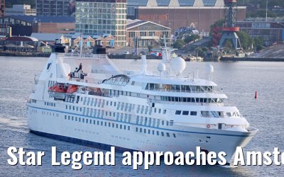 Star Legend approaches Amsterdam 29.05.2022