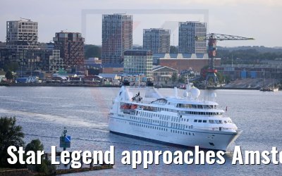 Star Legend approaches Amsterdam 29.05.2022