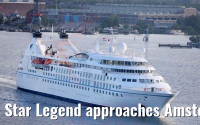 Star Legend approaches Amsterdam 29.05.2022