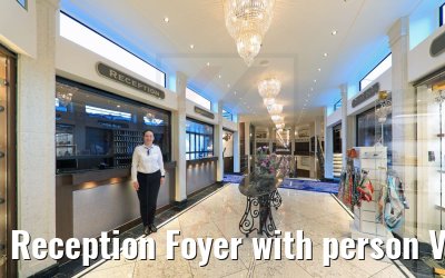 Reception Foyer with person VIVA Moments