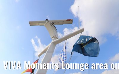 VIVA Moments Lounge area outside front