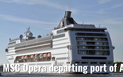 MSC Opera departing port of Amsterdam, 02. June 2010