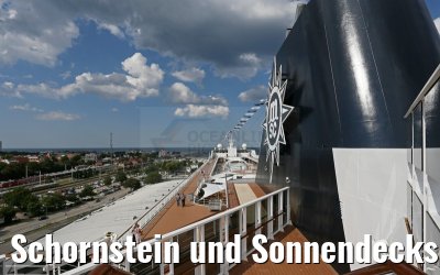 Schornstein und Sonnendecks MSC Sinfonia