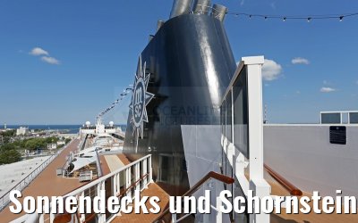 Sonnendecks und Schornstein MSC Sinfonia
