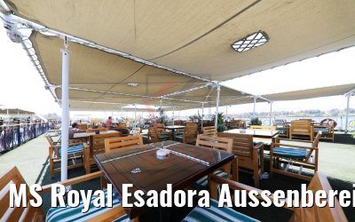 MS Royal Esadora Aussenbereich Lounge