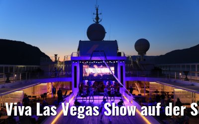 Viva Las Vegas Show auf der Schönen Aussicht MS Amera