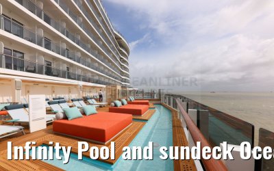Infinity Pool and sundeck Ocean Boulevard Norwegian Aqua